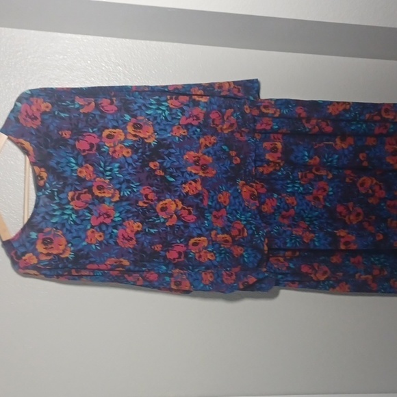 Chelsea Studio floral dress - Picture 5 of 6